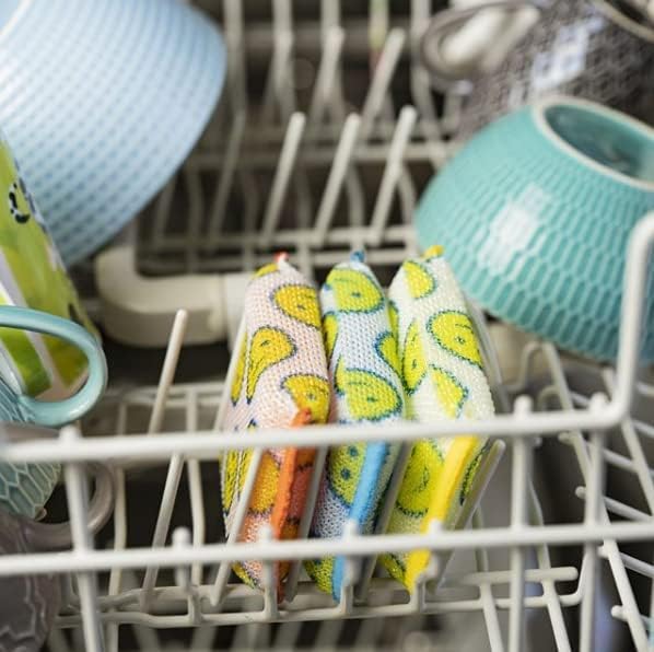Scrub Daddy’s Scour Daddy Scouring Pad - Heat Treated ArmorTec Mesh to Release Food Particles - Strong, Thick and Absorbent Scouring Pad - 3 Scouring Pads