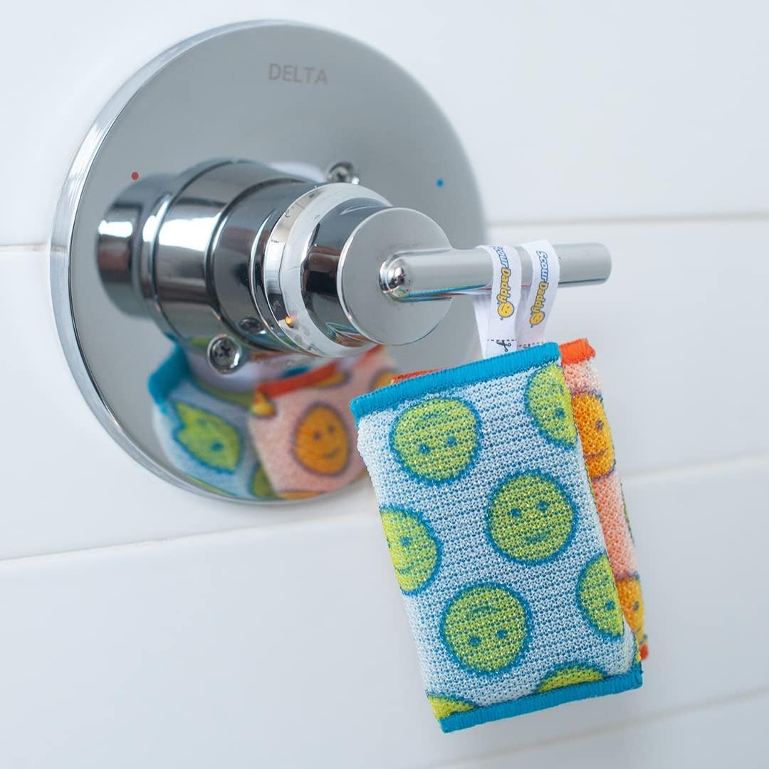 Scrub Daddy’s Scour Daddy Scouring Pad - Heat Treated ArmorTec Mesh to Release Food Particles - Strong, Thick and Absorbent Scouring Pad - 3 Scouring Pads
